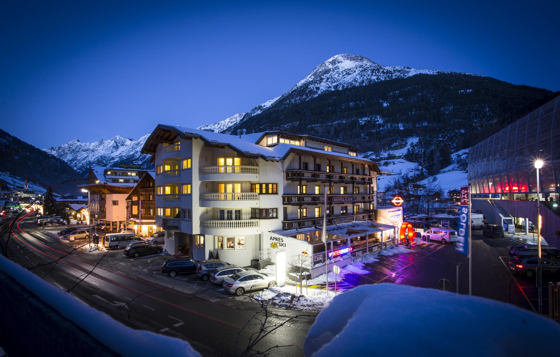 (c) Daniel Zangerl